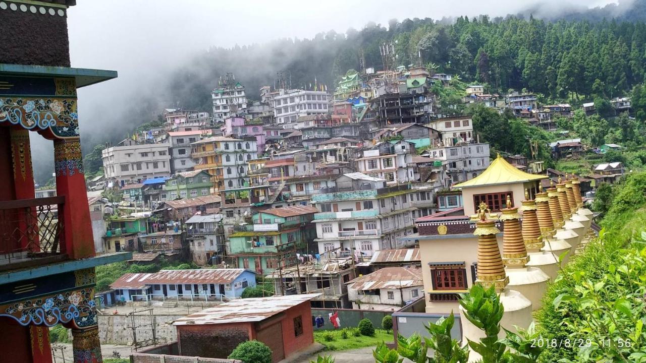 Tibet Homestay Rishop ภายนอก รูปภาพ