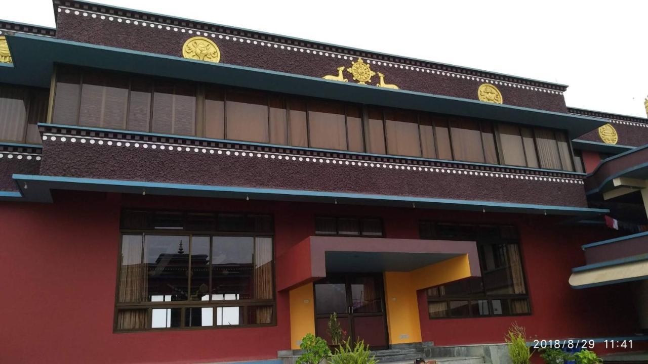 Tibet Homestay Rishop ภายนอก รูปภาพ