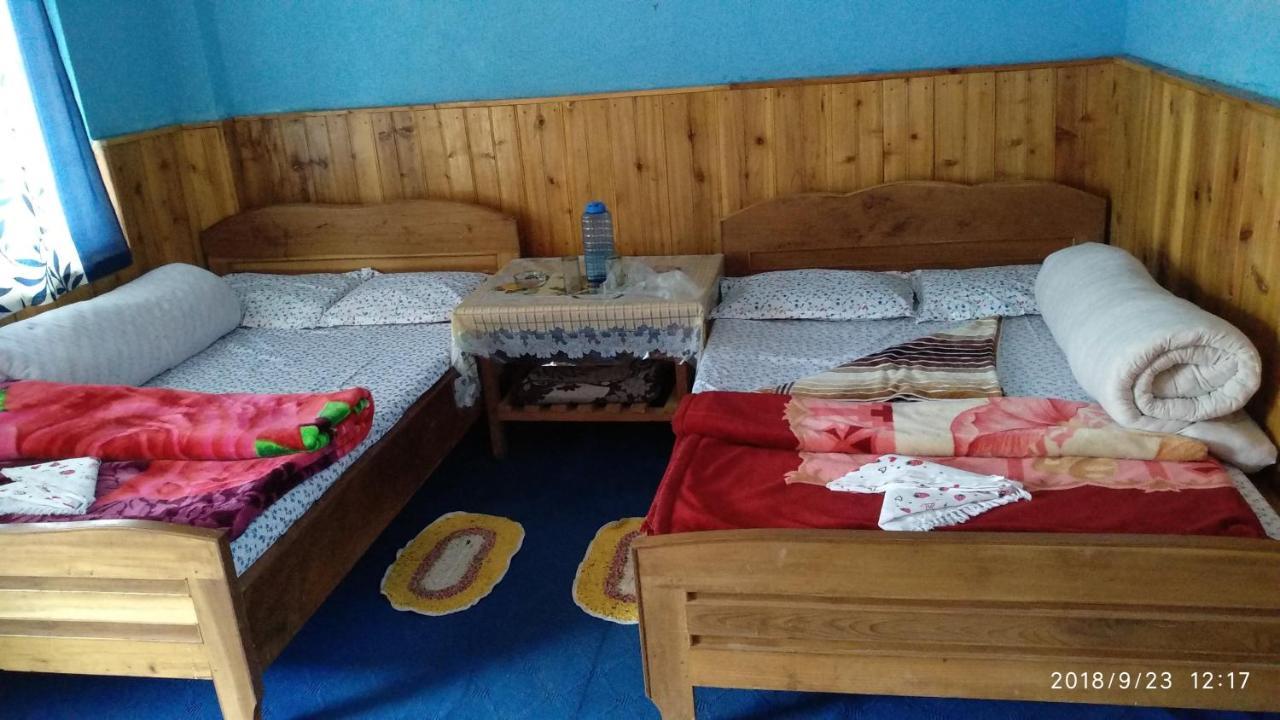 Tibet Homestay Rishop ภายนอก รูปภาพ