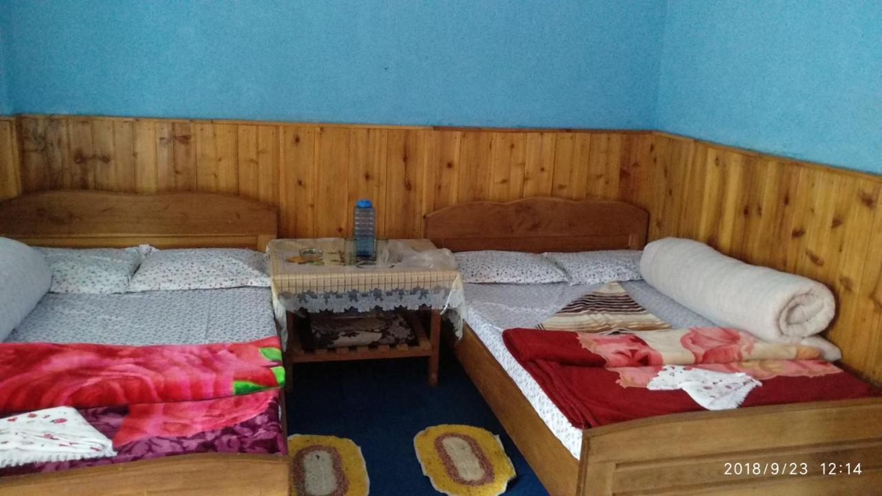 Tibet Homestay Rishop ภายนอก รูปภาพ