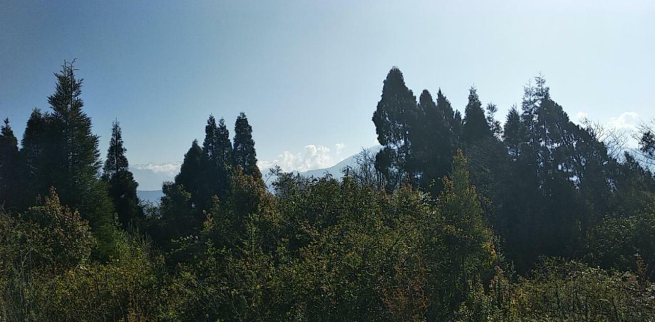 Tibet Homestay Rishop ภายนอก รูปภาพ