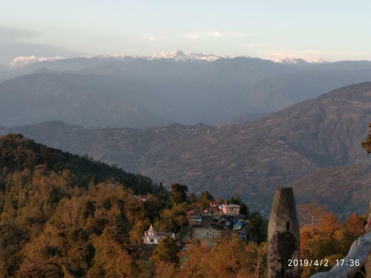 Tibet Homestay Rishop ภายนอก รูปภาพ