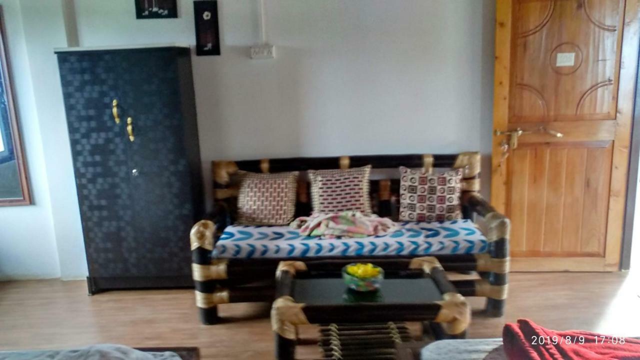 Tibet Homestay Rishop ภายนอก รูปภาพ