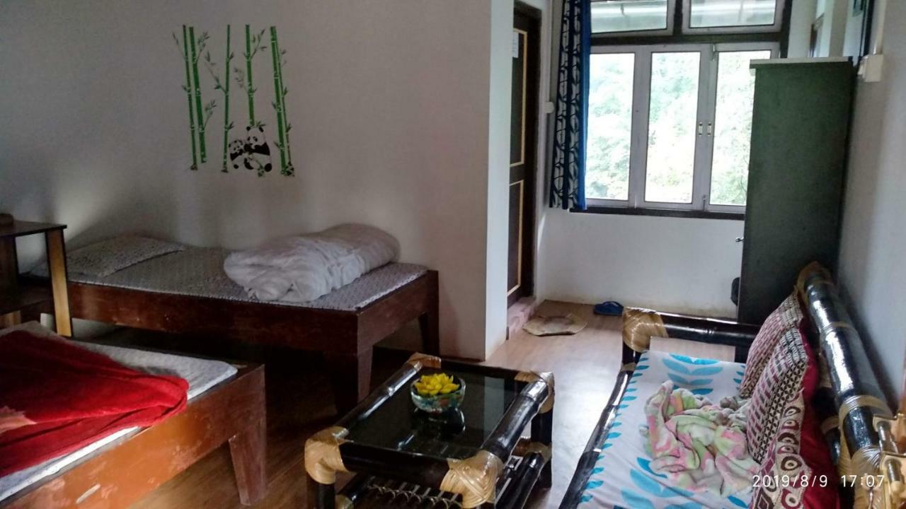 Tibet Homestay Rishop ภายนอก รูปภาพ