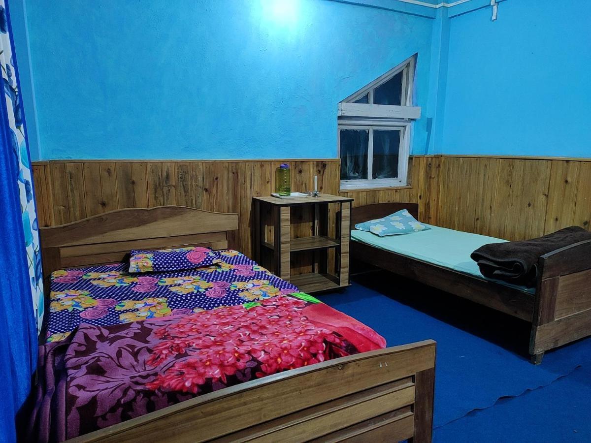 Tibet Homestay Rishop ภายนอก รูปภาพ